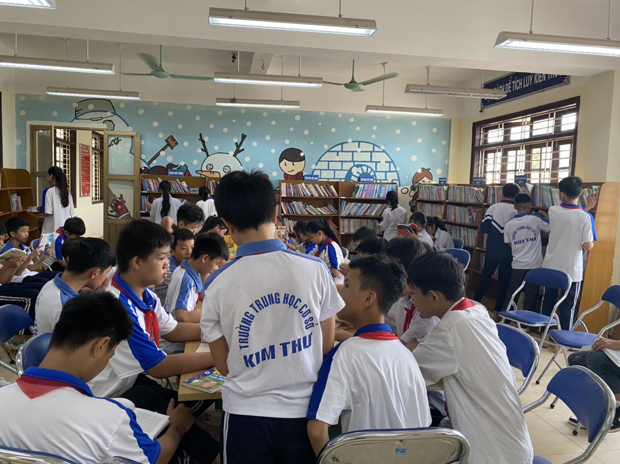 Xây dựng văn hóa đọc sách cho học sinh trường THCS Kim Thư