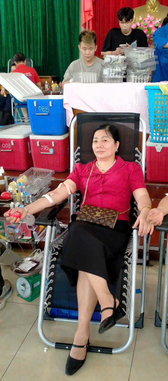 Cô Quách Thị Hồng Ánh - Phó Hiệu trưởng